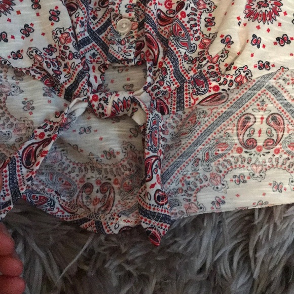 Tank - Picture 2 of 4